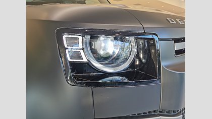 Defender 110 9