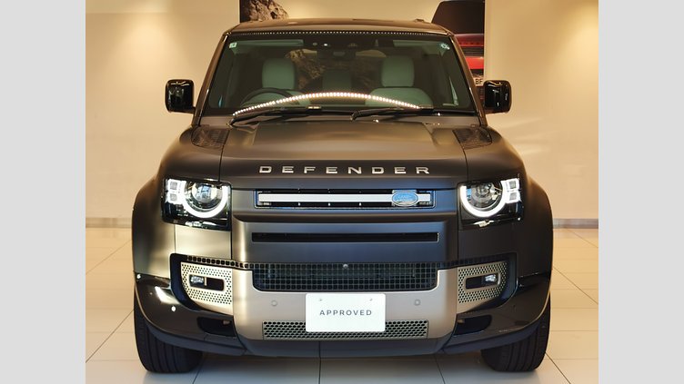 2025 認定中古車 Land Rover Defender 110 Santorini Black 3.0 litre i6D​ XダイナミックSE　D350