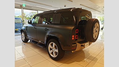 Defender 110 1