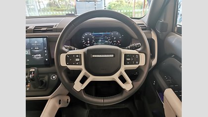 Defender 110 15