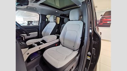 Defender 110 2