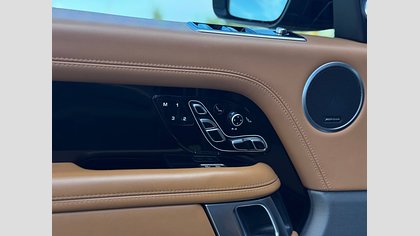 Range Rover 6