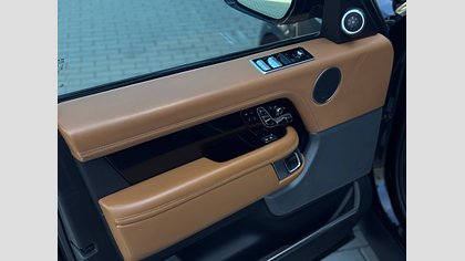 Range Rover 5