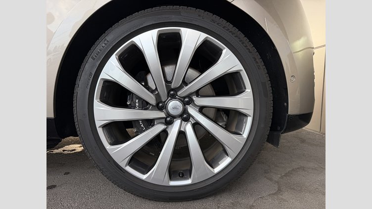 2024 認定中古車 Land Rover Range Rover バトゥミゴールド D350 AWD MHEV（AT） スタンダードホイールベース Autobiography