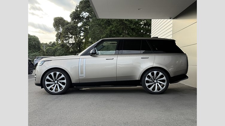 2024 認定中古車 Land Rover Range Rover バトゥミゴールド D350 AWD MHEV（AT） スタンダードホイールベース Autobiography