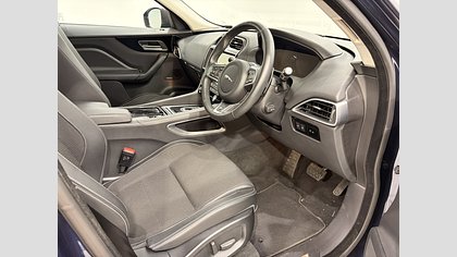 F-Pace 2