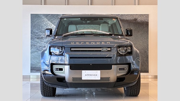 2025 認定中古車 Land Rover Defender 110 タスマンブルー P300 ガソリン X-Dynamic SE