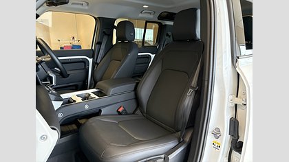Defender 110 2