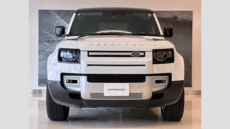 2024 認定中古車 Land Rover Defender 110 Fuji White 3.0 litre i6D​ 110 S 3.0L D350