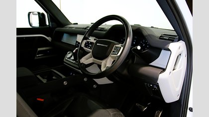Defender 110 39
