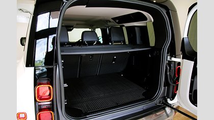 Defender 110 21
