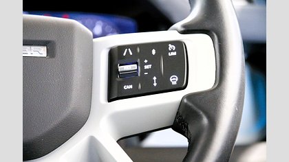 Defender 110 42