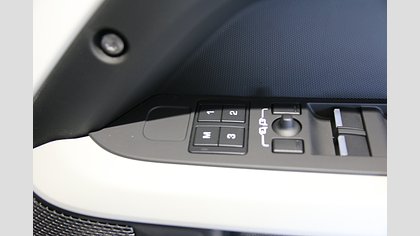 Defender 110 26
