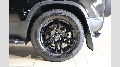 Defender 110 8