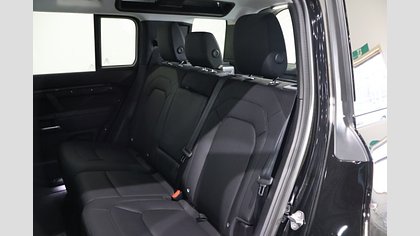 Defender 110 4