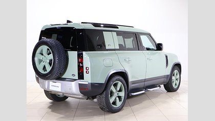 Defender 110 19
