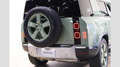 Defender 110 18