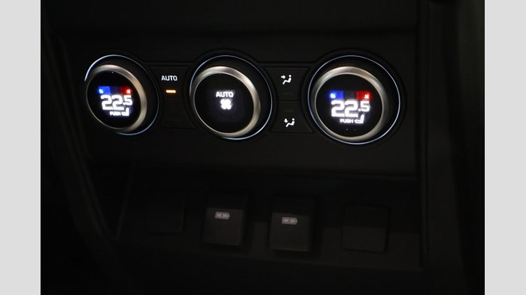2023 認定中古車 Land Rover Defender 110 グラスミアグリーン D300 AWD（AT） 75TH LIMITED EDITION