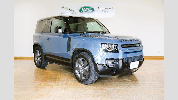 2025 認定中古車 Land Rover Defender 90 タスマンブルー D350 ディーゼルマイルドハイブリッド X-Dynamic HSE