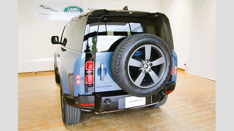 2025 認定中古車 Land Rover Defender 90 タスマンブルー D350 ディーゼルマイルドハイブリッド X-Dynamic HSE