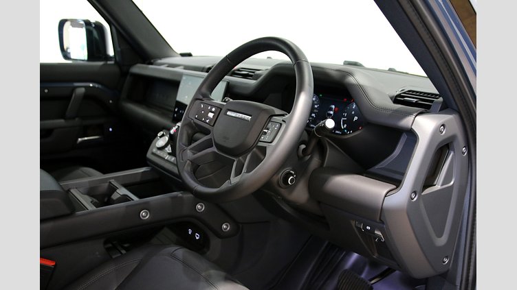 2025 認定中古車 Land Rover Defender 90 タスマンブルー D350 ディーゼルマイルドハイブリッド X-Dynamic HSE