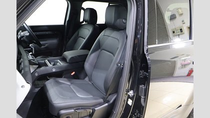 Defender 110 2