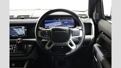 Defender 110 19