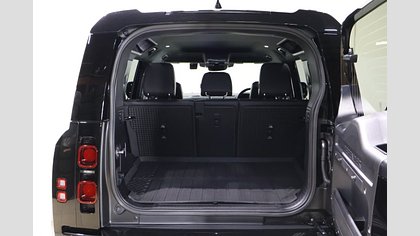 Defender 110 18