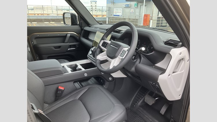 2026 認定中古車 Land Rover Defender 110 ゴンドワナストーン D350 ディーゼルマイルドハイブリッド X-Dynamic SE