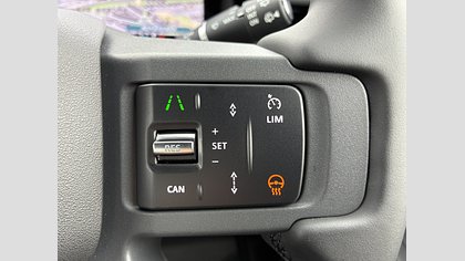 Defender 110 17