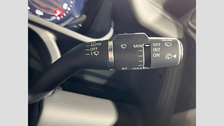 2025 認定中古車 Land Rover Defender 110 ボラスコグレイ P300e プラグインハイブリッド X-Dynamic HSE