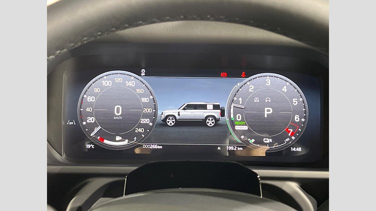 2025 認定中古車 Land Rover Defender 110 ボラスコグレイ P300e プラグインハイブリッド X-Dynamic HSE