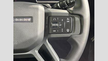 Defender 110 17