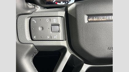 Defender 110 36