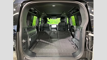 Defender 110 61