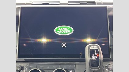 Defender 110 39