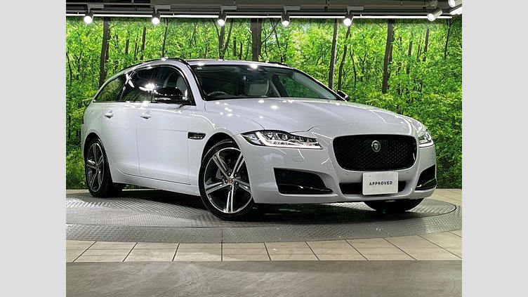 2017 認定中古車 Jaguar XF Yulong White 2WD プレステージ