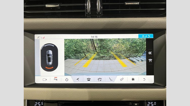 2017 認定中古車 Jaguar XF Yulong White 2WD プレステージ