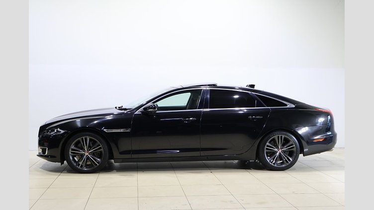 2019 認定中古車 Jaguar XJ Santorini Black 5.0 litre V8 Supercharged Petrol オートバイオグラフィーLWB