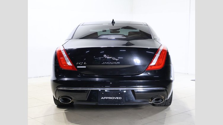 2019 認定中古車 Jaguar XJ Santorini Black 5.0 litre V8 Supercharged Petrol オートバイオグラフィーLWB