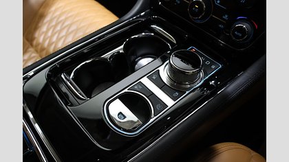 XJ 27