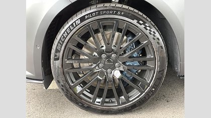 Range Rover Sport 40