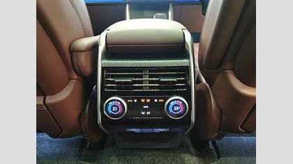 Range Rover 25