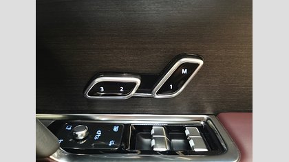 Range Rover 33