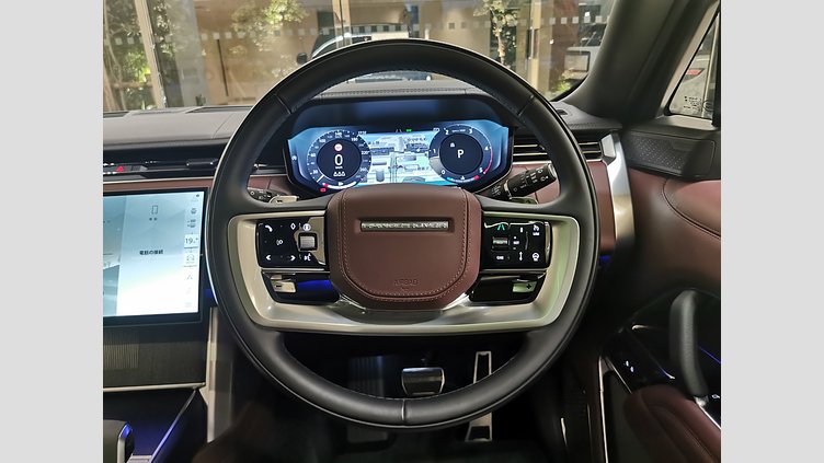 2024 認定中古車 Land Rover Range Rover Charente Grey 3.0 litre i6D​ オートバイオグラフィ　D300