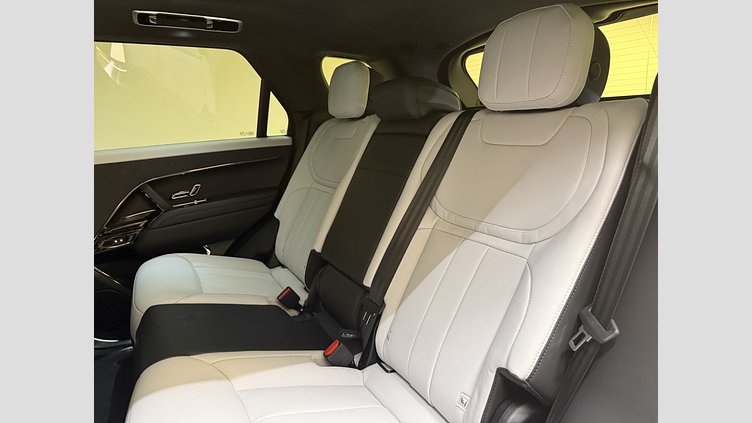 2025 Ny Land Rover Range Rover Sport Santorini Black P460e Bensin Plug-in Hybrid Kort hjulbas (SWB) Dynamic SE