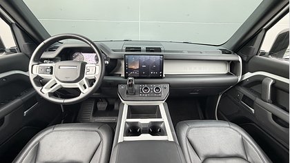 Defender 110 3
