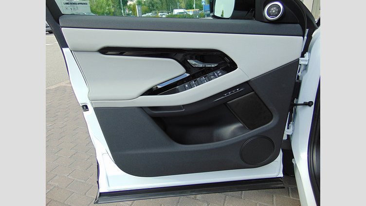 2026 Новий Land Rover Range Rover Evoque Fuji White D165 ДИЗЕЛЬ AWD MHEV Стандартна колісна база Hoxton Edition