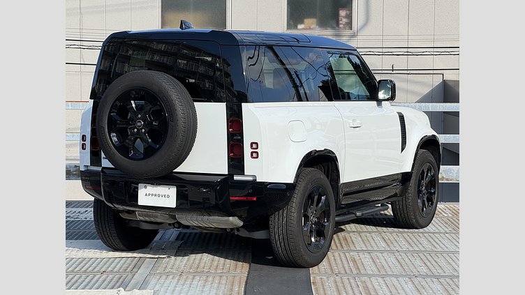 2025 認定中古車 Land Rover Defender 90 フジホワイト D350 ディーゼルマイルドハイブリッド X-Dynamic HSE