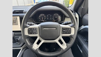 Defender 90 22